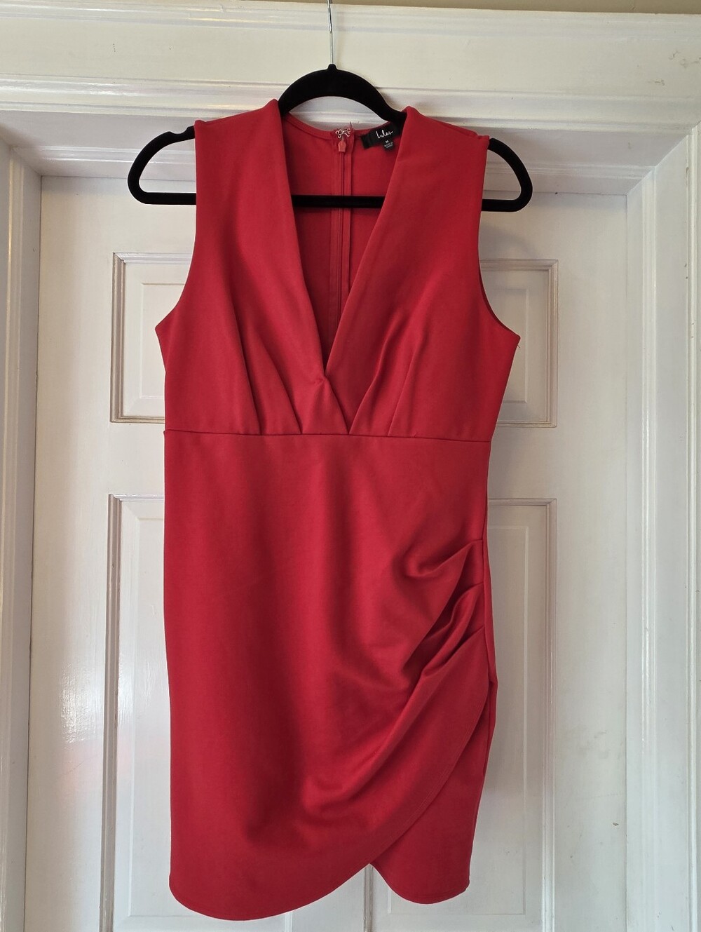 Lulu's Red Deep V-Neck Tulip Wrap Dress M GUC